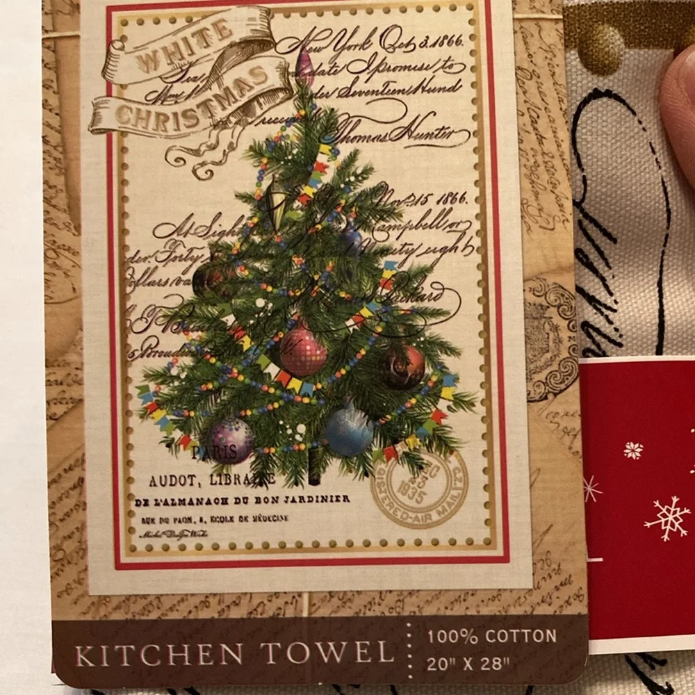Sue La Table White Christmas Tree Kitchen Towel, NWT